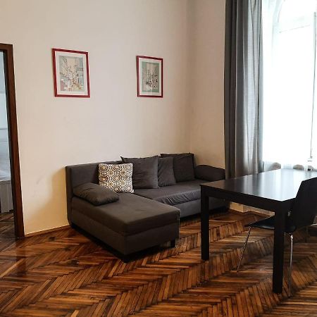 Apartment Next To The Main Square Krakau Exterior foto